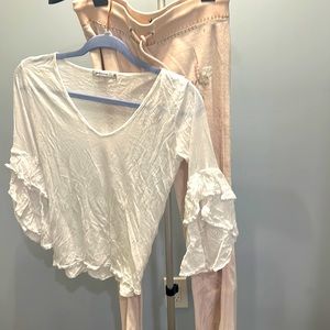 OUTFIT Red Haute top & Twisted Heart velour bottoms